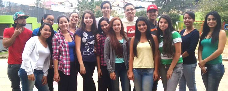 Turma do Jardim Primavera na escola municipal Ângelo Kretã Turma do Jardim Primavera na escola municipal Ângelo Kretã