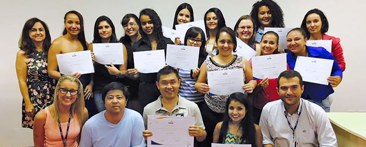 Alunos reunidos Alunos reunidos