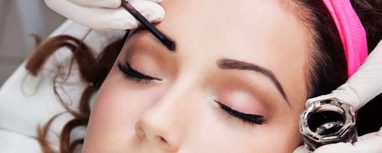Curso sobrancelha definitiva senac