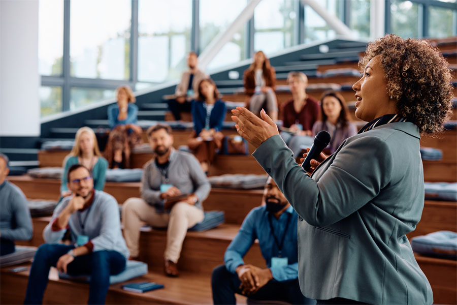 Como perder o medo de falar em público: 5 técnicas para vencer a ...